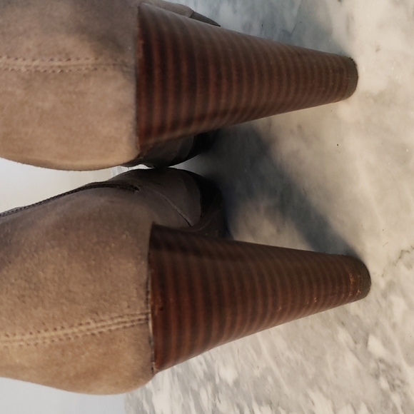Envy Brown/Beige Throttle Suede Leather Peep-Toe Bootie, Size 9 - Picture 8 of 13